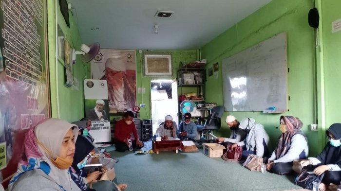 Guru Honorer di Batam Berjuang Jadi PNS, Bakal Bertemu DPR RI Hingga Menpan RB di Jakarta