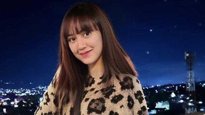 Happy Asmara Minta Maaf Disebut Manfaatkan Pernikahan Denny Caknan untuk Rilis Lagu