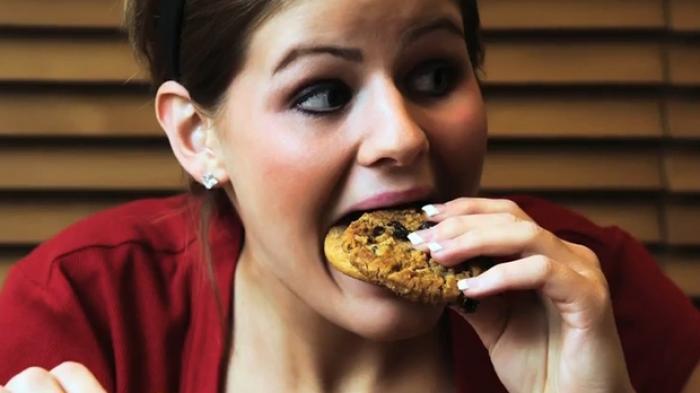 Here are a Few Tips to Refrain You from Snacking Habits