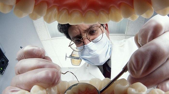 Prosedur Mendapatkan Gigi Palsu Gratis Pakai BPJS Kesehatan, Begini Caranya