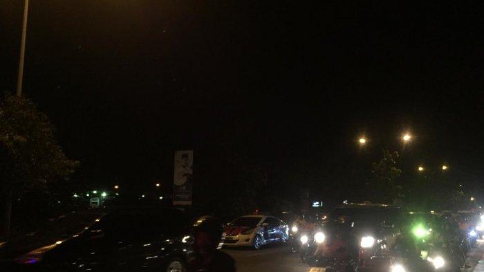 Update Lalu Lintas, Jalan Tembesi Trans Barelang Macet