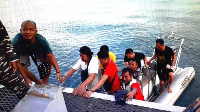 KAL Mapor Amankan 25 TKI yang Datang dari Malaysia