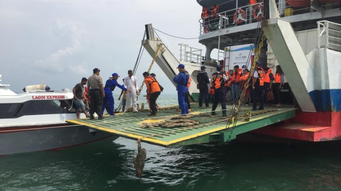 Penumpang Kapal KMP Satria Pratama Sempat Kaget Saat Kapal Tiba-tiba Tak Bergerak