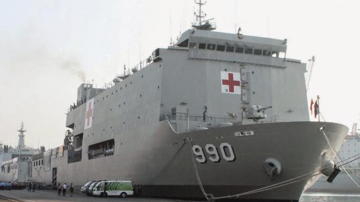 3 Kapal TNI AL Merapat di Banjarmasin, Evakuasi Anak-anak Korban Kabut Asap