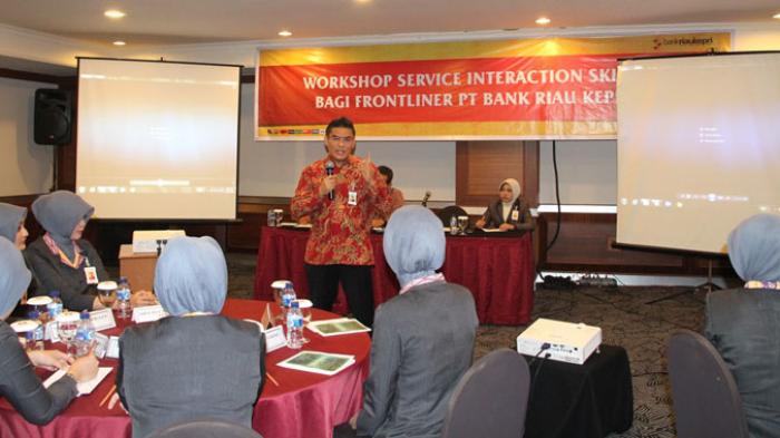 Tingkatkan SDM dan Profesionalisme, Bank RiauKepri Gelar Workshop untuk Frontliner