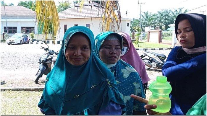 Keluarga Tahanan Meninggal Dalam Polsek Tuntut Keadilan, Sempat Kembalikan Beras Bantuan