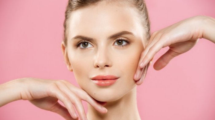 Hindari 4 Hal Ini Jika Tak Ingin Kulit Terlihat Kering dan Kusam