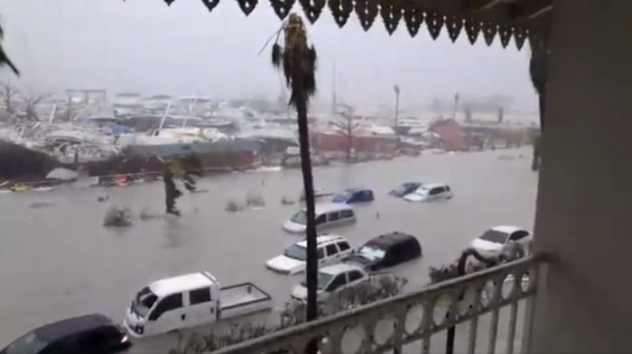 Dihantam Badai Irma. 95 Persen Wilayah di Kepulauan Karibia Ini Hancur