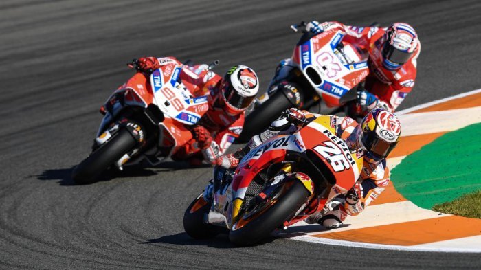 Ini Video Tabrakan Karambol Antara Jorge Lorenzo, Andrea Dovizioso, dan Dani Pedrosa