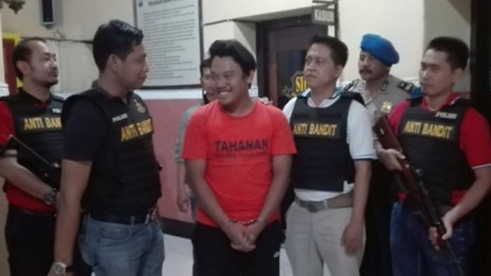 Pria di Surabaya IHabiskan Uang Rp 200 Juta Buat Foya-Foya dan Tiduri Wanita