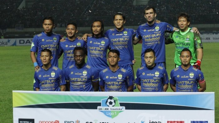 Michael Essien dan Carlton Dianggap Ilegal Saat Bela Persib Lawan Arema FC?