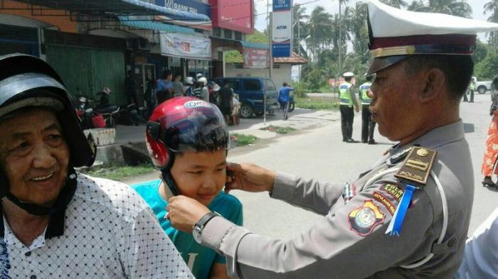 Polres Karimun Tilang 389 Pengendara Motor dan Mobil