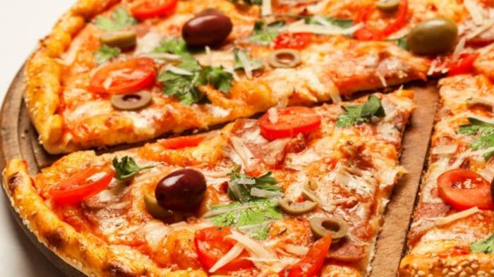 WUIIIH KEREN. Segera Meluncur, Layanan Antar Pizza Pakai