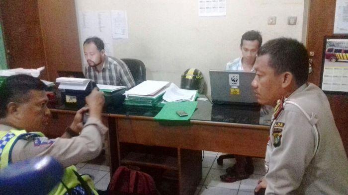 Tak Mau Ditilang, Denny Pukul Wajah Polisi Ini, Lalu Mengajak Berkelahi