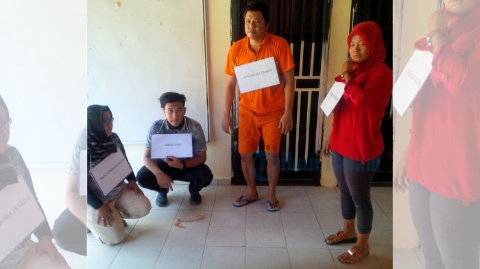 Polresta Barelang Gelar Rekonstruksi Kematian Umi Kalsum. Tersangka Tak Akui Beberapa Adegan