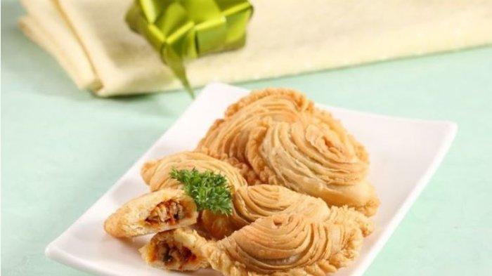 Cocok untuk Menu Buka Puasa, Resep Pastel Lapis Isi Ayam Jamur Cabai Kering ini Bisa Banget Dicoba