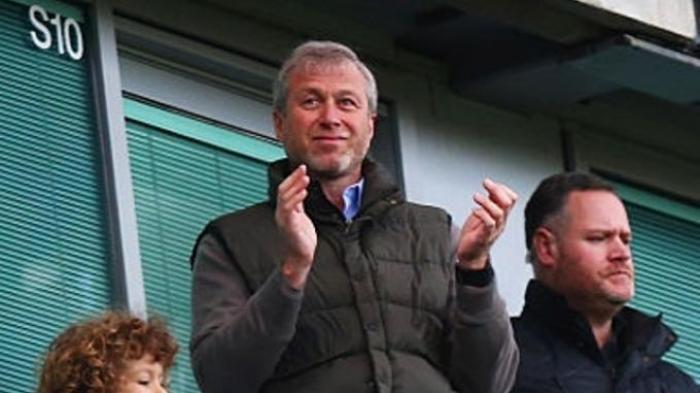 Chelsea Dilarang Transfer Pemain, Inggris Bekukan Aset Roman Abramovich