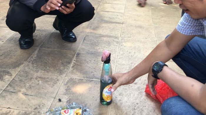 Rumah Ketua DPP PKS Dilempar 2 Bom Molotov, Begini Kronologi Kejadiannya