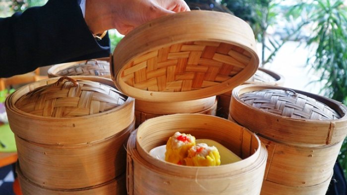 Hadirkan Menu Nusantara dan Asia, Buka Puasa di Allium Batam Hotel Juga Berhadiah Total Rp12 Juta