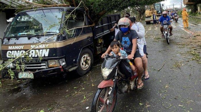 Filipina Dihantam Topan Goni, Setidaknya 10 Tewas, Lebih dari 30 Juta Warga Terdampak