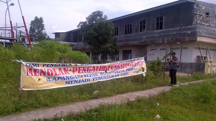 Warga Grya Prima Protes, Lapangan Bola Bakal Dibangun SD