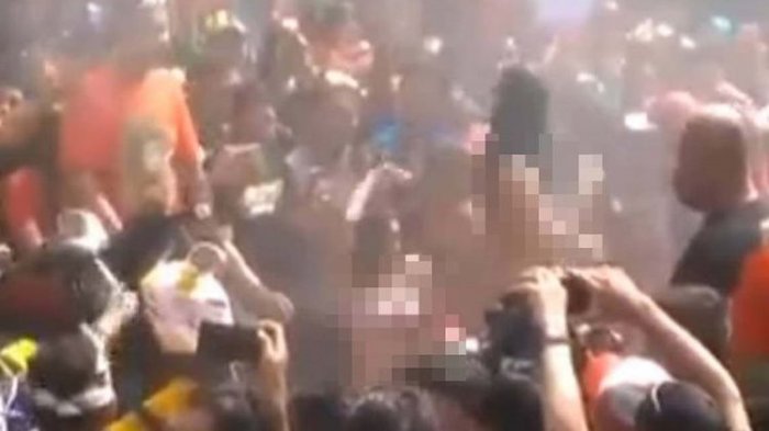 Tarian Erotis Disebuah Acara Gegerkan Warga, Panitia Minta Maaf Setelah Video Viral