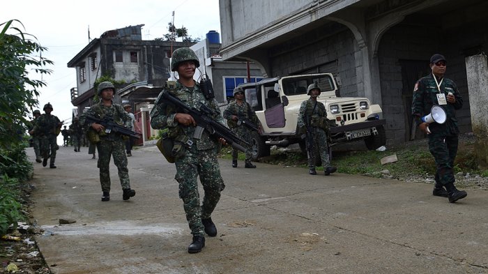 Lawan Militan Pro-ISIS, Presiden Duterte Ajak Tentara Pemberontak Bantu Pemerintah. Ini Imbalannya