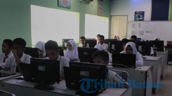 Siagakan Genset di Sekolah, PLN Karimun Janjikan Ini saat UNBK