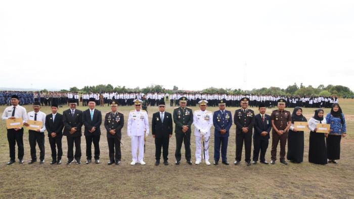 upacara hari pahlawan