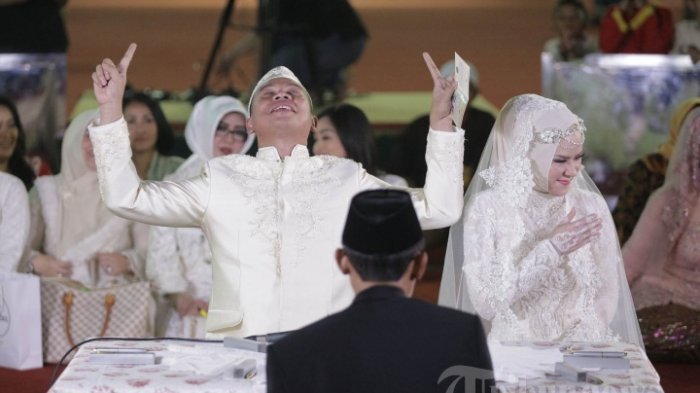 Terbongkar Prahara Vicky Prasetyo dan Angel Lelga, Istri Ketua RT yang Ikut Gerebek Rumah Bersaksi