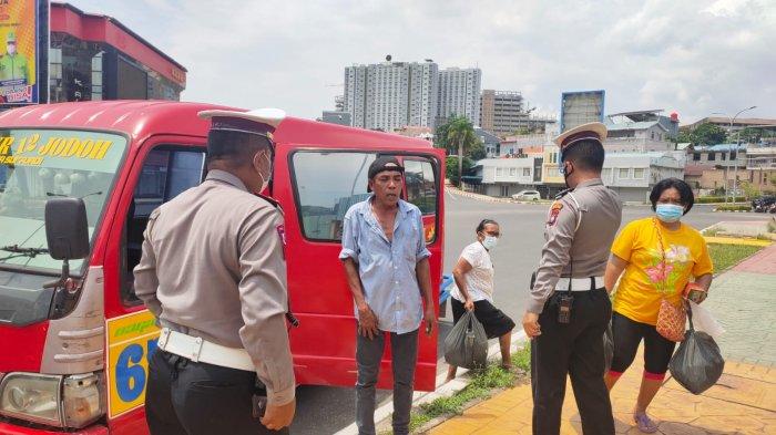 Operasi Patuh Seligi 2021, Supir Bimbar Ugal-ugalan Langsung di Tegur