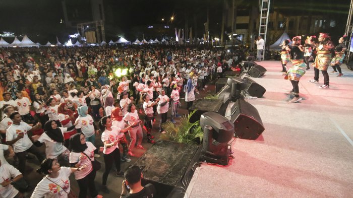 SERU! Pertama di Indonesia, Zumba and Night Time Diadakan di Batam. Ada aRTIS Liza Natalia Lho