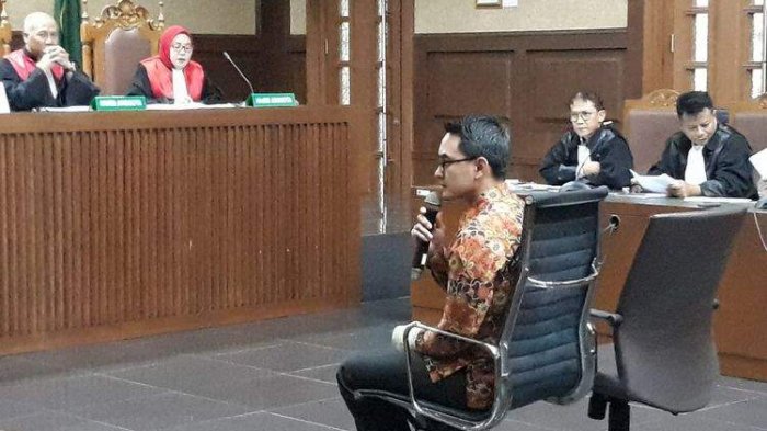 Pengakuan Zumi Zola di Sidang Tipikor: Ada Permintaan Proyek Rp 100 Miliar, Tapi Tidak TerealisasiZ