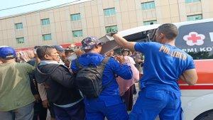 26092023evakuasi-jasad-mahasiswa-tenggelam.jpg