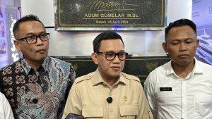 Abdul-Kadir-Karding-di-Batam.jpg