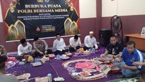 Buka-puasa-polda-dan-redaksi-pers.jpg