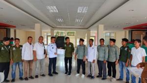 Bupati-Anambas-Beri-Penghargaan-kepada-17-Pendamping-Desa-Minta-Dampingi-Desa-Mengelola-Keuangan.jpg