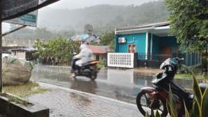Cuaca-Buruk-Ancam-Anambas-Sepekan-Gelombang-Laut-Diprediksi-Capai-25-Meter.jpg