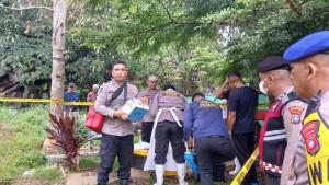 Forensik-Polda-Kepri-Autopsi-Jasad-Pegawai-Imigrasi-Tarempa-Sejumlah-Saksi-Sudah-Diperiksa.jpg