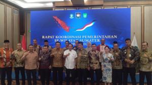 Foto-bersama-Mendagri.jpg