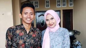 Foto-kebersamaan-Baiq-Miranda-dan-suaminya-Fachrudin-Azzahidi.jpg