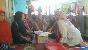 Guru-sekolah-melayat-ke-rumah-duka-di-Rulli-Kampung-Nanas.jpg