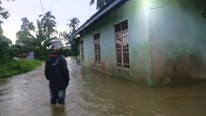 HUJAN-PICU-BANJIR-GENANGAN.jpg