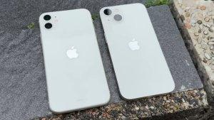 Ilustrasi-iPhone-11-dan-iPhone-13-dengan-warna-putih.jpg