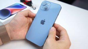 Ilustrasi-iPhone-14-warna-biru.jpg