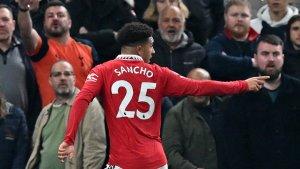 Jadon-Sancho-selebrasi-setelah-cetak-gol-pada-laga-Tottenham-Hotspur-vs-Manchester-United.jpg