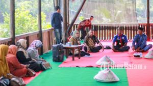KPHP-Lingga-Sosialisasi-soal-kawasan-hutan-bersembang.jpg