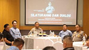 Kapolda-Kepri-Irjen-Pol-Asep-Safrudin-bersama-pengusaha-dari-Apindo.jpg