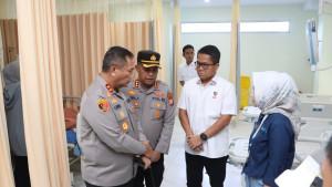 Kapolda-dan-Kapolres-RS-Mutiara-Aini.jpg