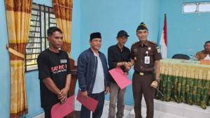 Kejari-Anambas-Selesaikan-Kasus-Pemukulan-Anak-oleh-Warga-dan-Orang-Tua-Melalui-Restorative-Justice.jpg